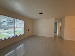 3440 NW 4th St in Fort Lauderdale, FL - Building Photo - Building Photo