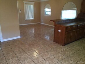 1805 S Horse St in Pharr, TX - Building Photo - Building Photo