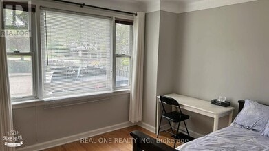 92 Binkley Crescent in Hamilton, ON - Building Photo - Building Photo
