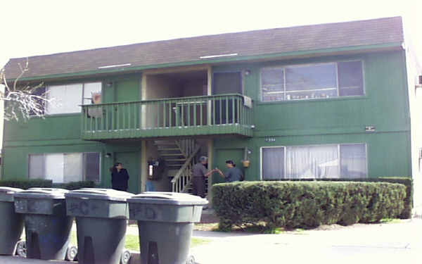 1554 N 11th Ave in Ontario, CA - Foto de edificio - Building Photo