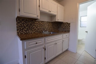 400 SW 7th Ave in Fort Lauderdale, FL - Building Photo - Building Photo