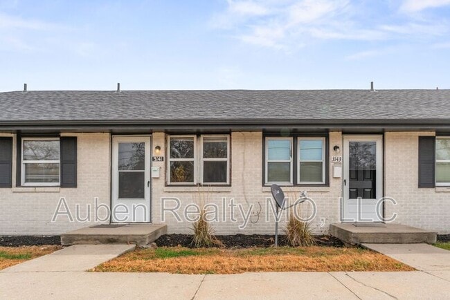 3143 Puckett Rd in Kansas City, KS - Foto de edificio - Building Photo