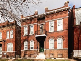 1935 Utah St in St. Louis, MO - Building Photo