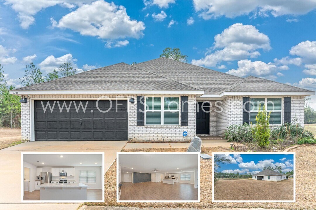 6705 Sarah Ann Way in Laurel Hill, FL - Building Photo