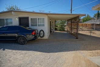 Borrego Apartments in Yucca Valley, CA - Building Photo - Building Photo