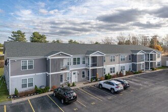 Canal Walk Apartments in Tonawanda, NY - Building Photo - Building Photo