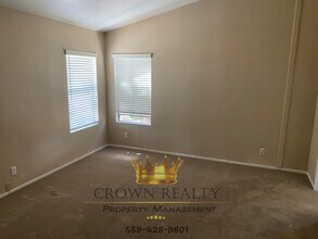 17634 Ave 232 in Lindsay, CA - Building Photo - Building Photo