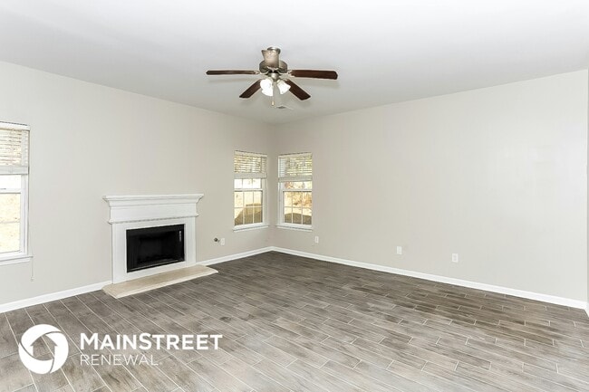 5118 Upper Elm St in Atlanta, GA - Building Photo - Building Photo