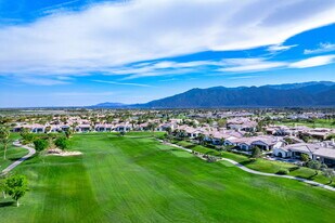 81730 Andalusia in La Quinta, CA - Foto de edificio - Building Photo