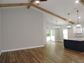 1451 Madelyn Wds Dr in Pensacola, FL - Building Photo - Building Photo