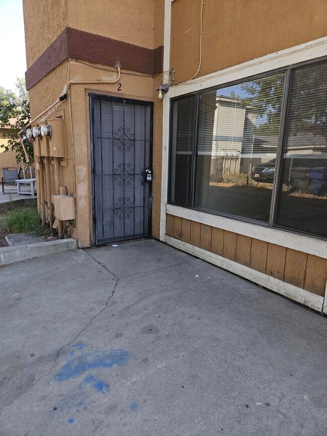 1509 Lynne Renee Ct in Modesto, CA - Building Photo - Building Photo