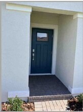 10721 Gable Dig Lp in San Antonio, FL - Building Photo - Building Photo