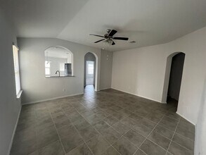 9019 Stonehollow in Temple, TX - Building Photo - Building Photo