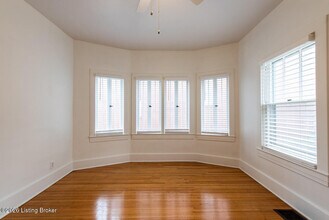 2032 Lakeside Dr in Louisville, KY - Building Photo - Building Photo