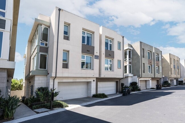 property at 2148 Doheny Way