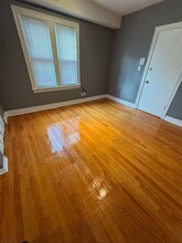 2319 W Chicago Ave in Chicago, IL - Building Photo - Building Photo