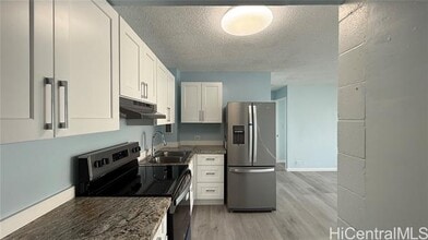 1440 Ward Ave in Honolulu, HI - Building Photo - Building Photo