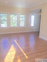 75-77 Beechcroft St, Unit 3 in Boston, MA - Building Photo - Building Photo