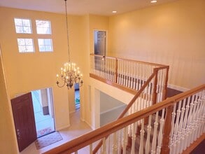 936 McCall Cir in Corona, CA - Building Photo - Building Photo