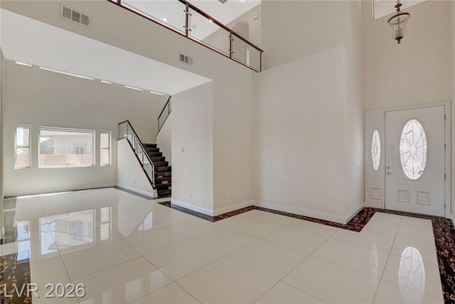 2554 Regency Cove Ct in Las Vegas, NV - Foto de edificio - Building Photo