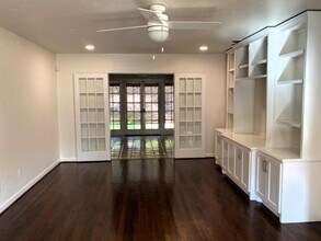 6903 Kenwell St in Dallas, TX - Building Photo - Building Photo