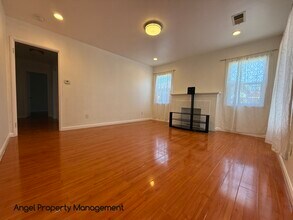 10724 Bancroft Ave in Oakland, CA - Building Photo - Building Photo