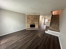 2188 Aspen Dr in Dallas, TX - Building Photo