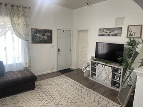 394 N 300 E in Provo, UT - Building Photo - Building Photo