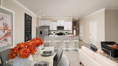 21852 Adriatic Ln in Land O Lakes, FL - Foto de edificio - Building Photo