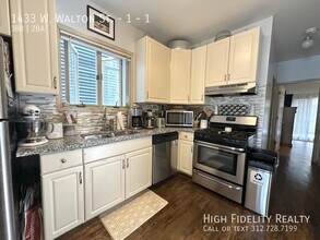 1433 W Walton St in Chicago, IL - Building Photo - Building Photo