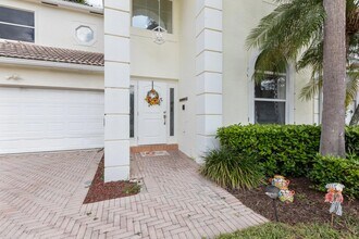 700 S Rosemary Ave in West Palm Beach, FL - Building Photo - Building Photo