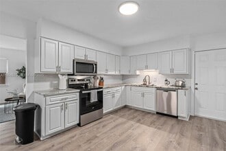 4255 Wee St in Mount Dora, FL - Building Photo - Building Photo