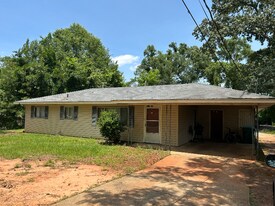 5033 37th St in Meridian, MS - Building Photo
