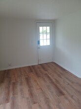 92 Mooney Ln in Charleston, WV - Building Photo - Building Photo