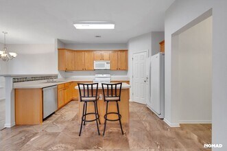 956 Pierce Ivy Ct NE in Lawrenceville, GA - Building Photo - Building Photo
