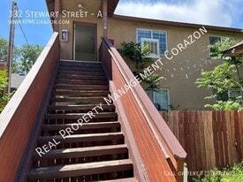 332 Stewart St