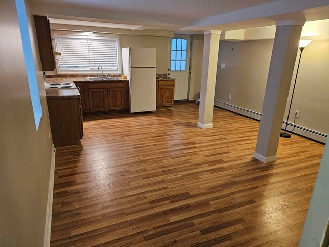 36 Belknap St in Dover, NH - Building Photo - Building Photo