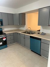 8414 N Jones Ave in Tampa, FL - Building Photo - Building Photo