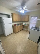 614 S 8th St in Springfield, IL - Building Photo - Building Photo