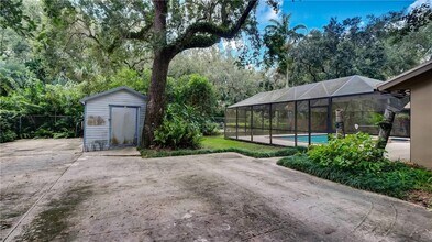 10890 SW 83rd Ave in Miami, FL - Building Photo - Building Photo