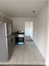 1304 Stone Dr in Irving, TX - Building Photo - Building Photo