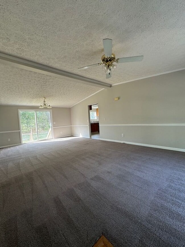 4707 Moye Cir in La Grange, NC - Building Photo - Building Photo