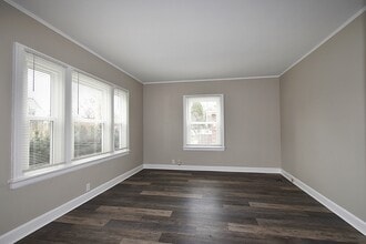 359 W St Charles Rd in Lombard, IL - Building Photo - Building Photo