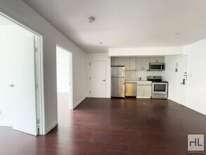 STANHOPE STREET / Bushwick 2-Bed 1-Bath / No Fee / 1-Month Free in Brooklyn, NY - Building Photo - Building Photo