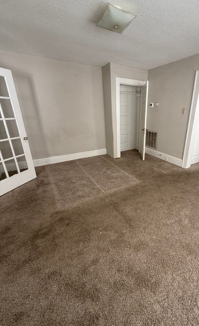 1404 W 4th St in Winston-Salem, NC - Building Photo - Building Photo