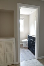 7 Douglas Cir in West Hartford, CT - Building Photo - Building Photo