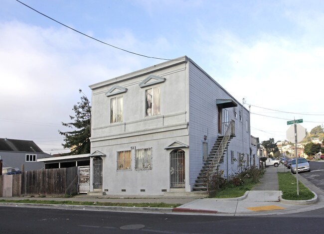 723 Cypress Ave in South San Francisco, CA - Building Photo - Building Photo