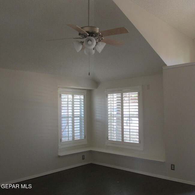 6353 Casper Ridge Dr in El Paso, TX - Building Photo - Building Photo