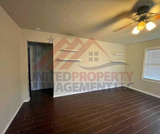 813 N Mesa in Carlsbad, NM - Building Photo - Building Photo