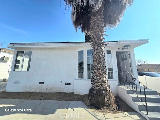 1350 E 94th St in Los Angeles, CA - Building Photo - Building Photo